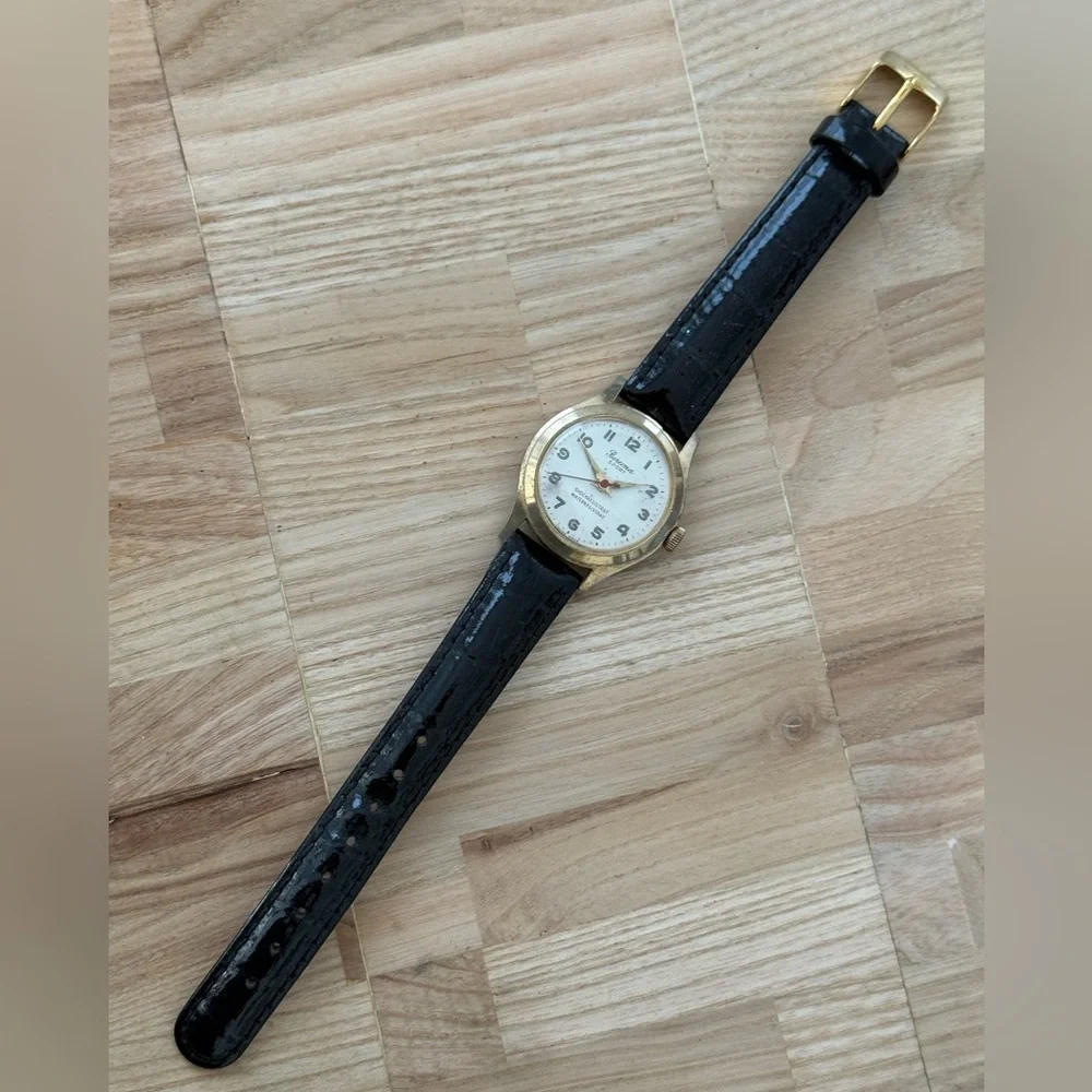 Bercona Sport by Belair Rare Vintage Mechanical Watch White Dial New Strap Works